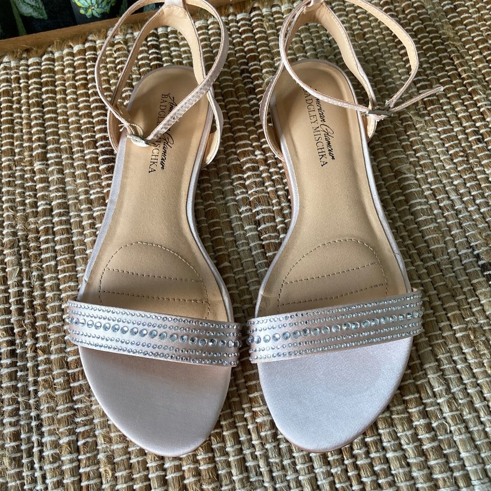 Badgley Mischka American Glamour Jeweled Champagne Fabric Flat Sandal  6.5